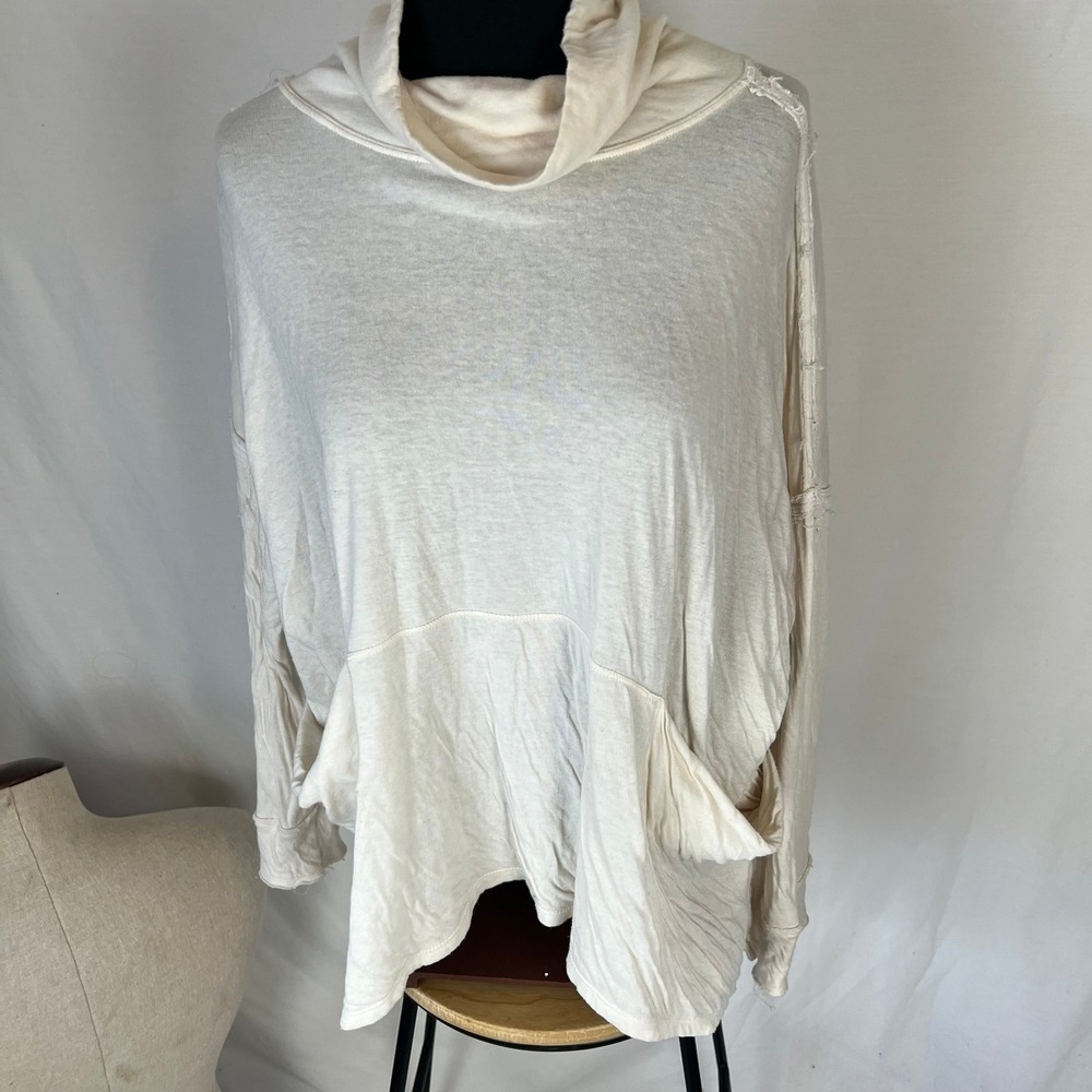 We the Free long sleeve size medium top
